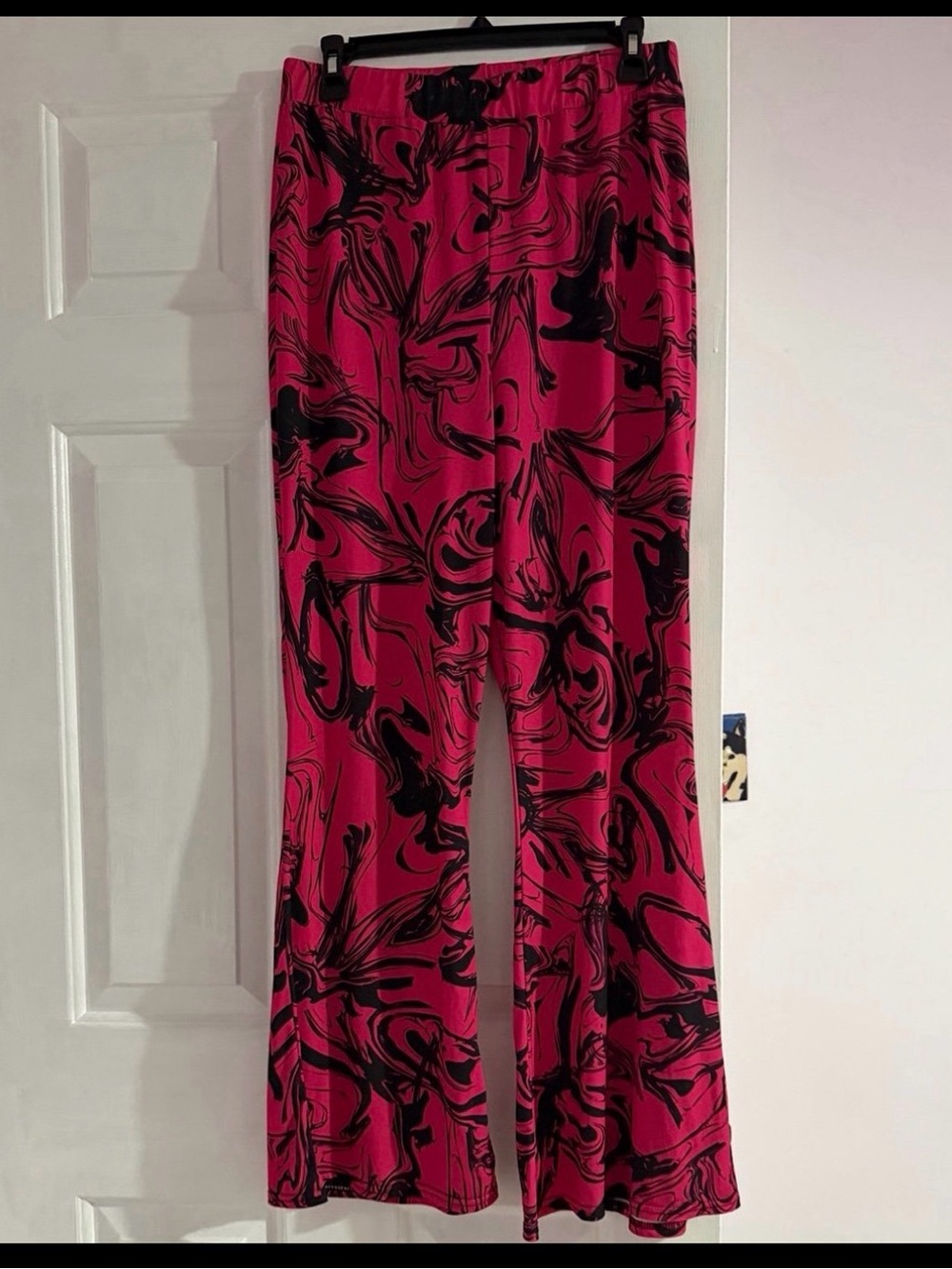 Nasty Gal Hot Pink & Black Swirl Wide-Leg Pants